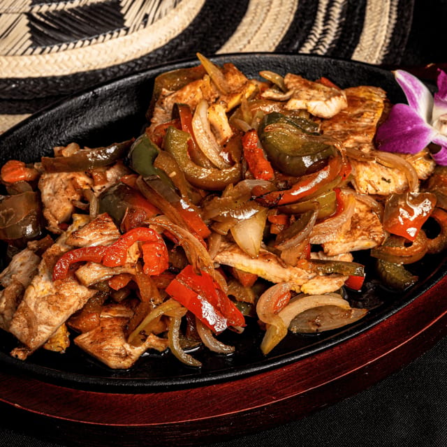 Pollo Salteado.