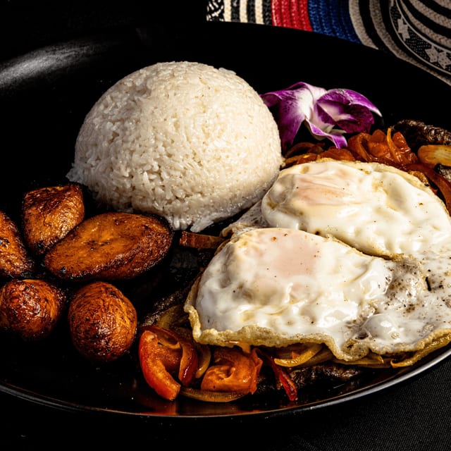 Bistec a Caballo.