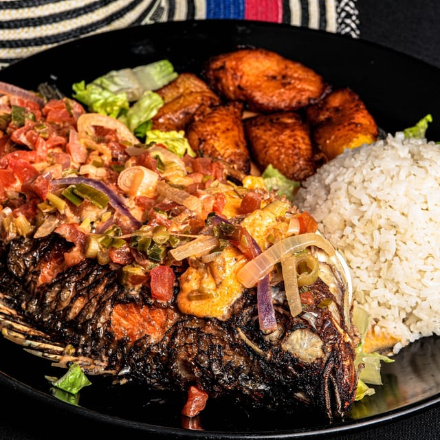 Mojarra Encocada.